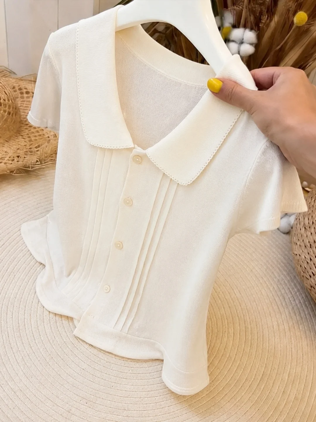 Summer Short Sleeve Soft Comfortable Knitted Open Cardigan Color Versatile Commute Design Single Button Turn-down Colla...
Summer Short Sleeve Soft Comfortable Knitted Open Cardigan Color Versatile Commute Design Single Button Turn-down Colla...