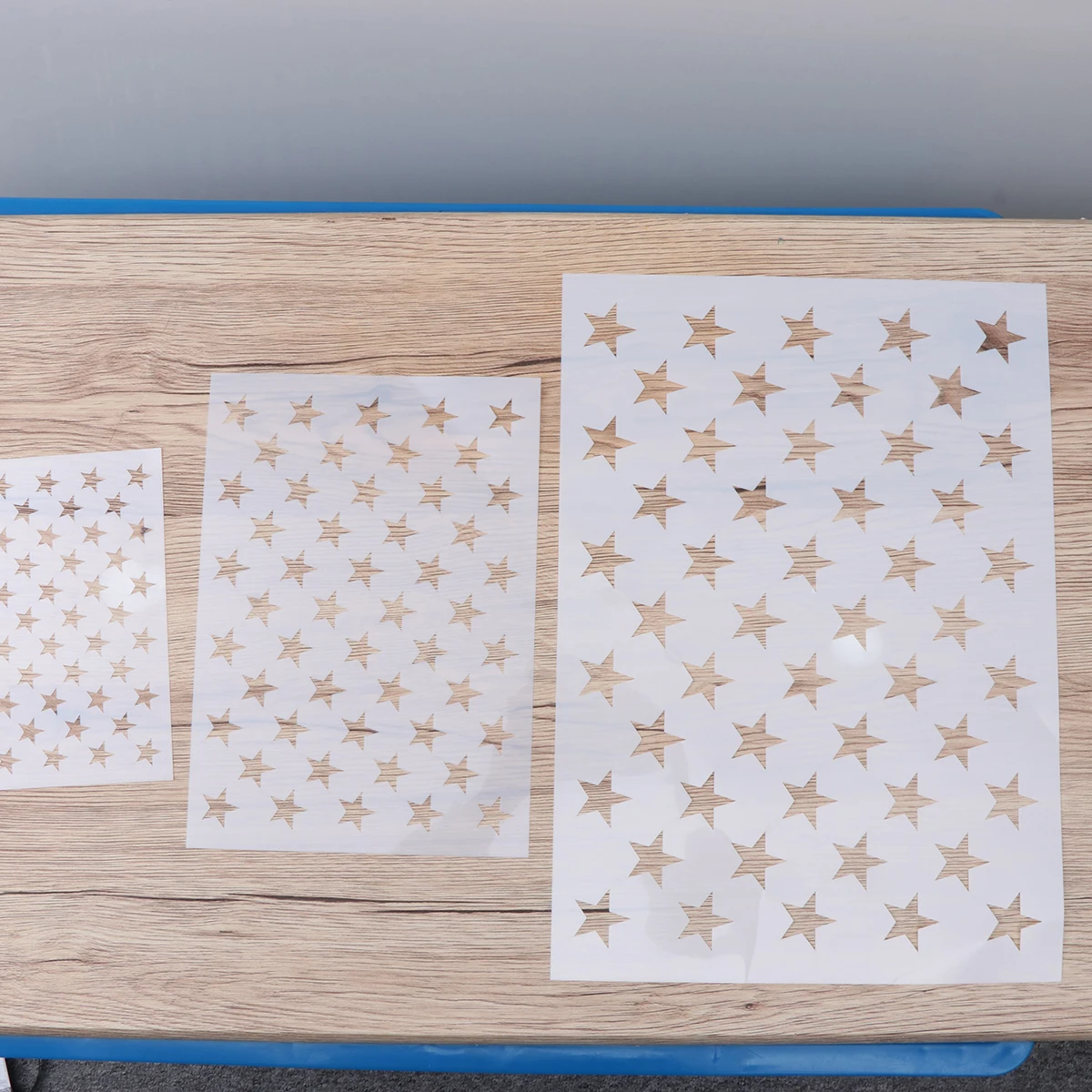 3Pcs 5-Point Star Stencil Kit Premium Plastic Drawing Templates for Home Decor Scrapbooking Paper Fabric Painting Crafts
3Pcs 5-Point Star Stencil Kit Premium Plastic Drawing Templates for Home Decor Scrapbooking Paper Fabric Painting Crafts