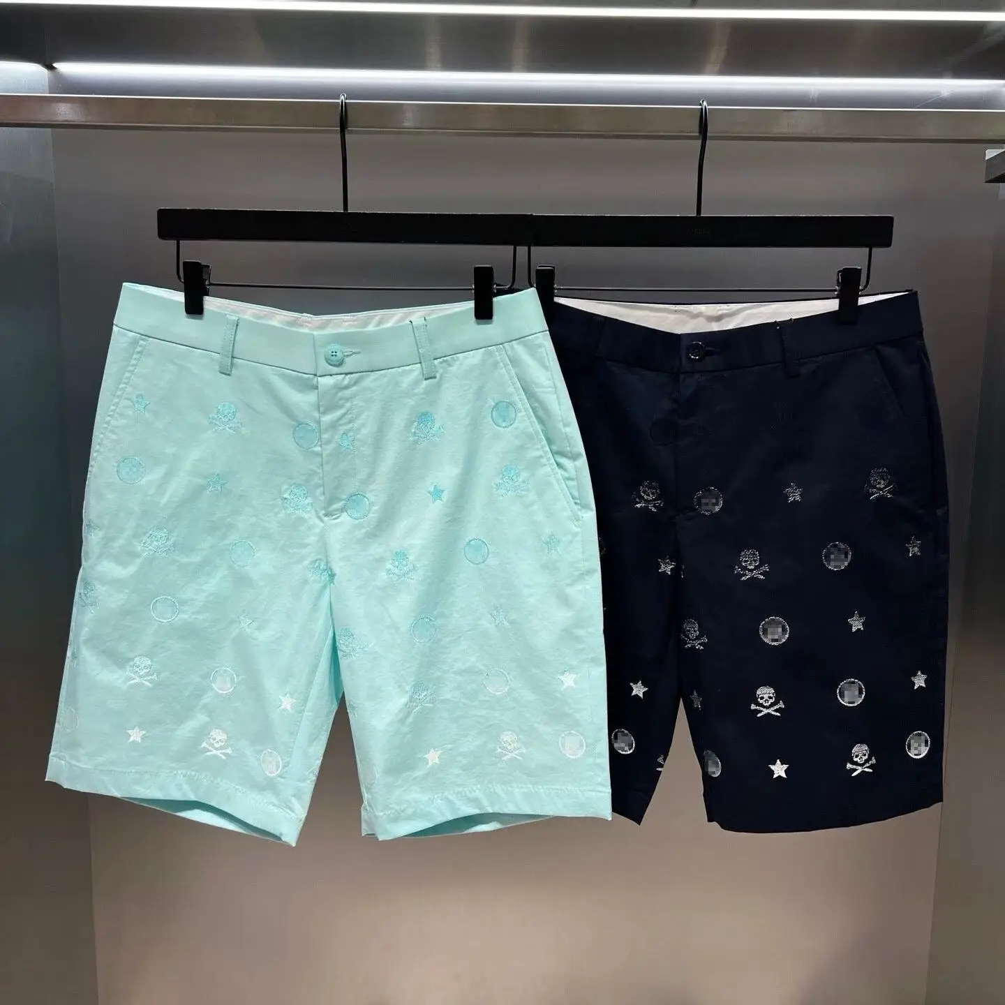 2026 Spring Summer New Men Golf Letter Print Cool Feeling Sports Shorts Comfortable Elastic Breathable Golf Outdoor Daily Wear
2026 Spring Summer New Men Golf Letter Print Cool Feeling Sports Shorts Comfortable Elastic Breathable Golf Outdoor Daily Wear