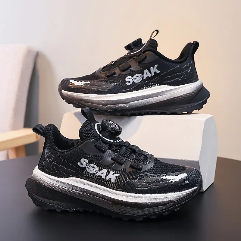 Non-slip Daily Children Shoes Durable Structure Fashion Casual Outdoor Footwear
Non-slip Daily Children Shoes Durable Structure Fashion Casual Outdoor Footwear