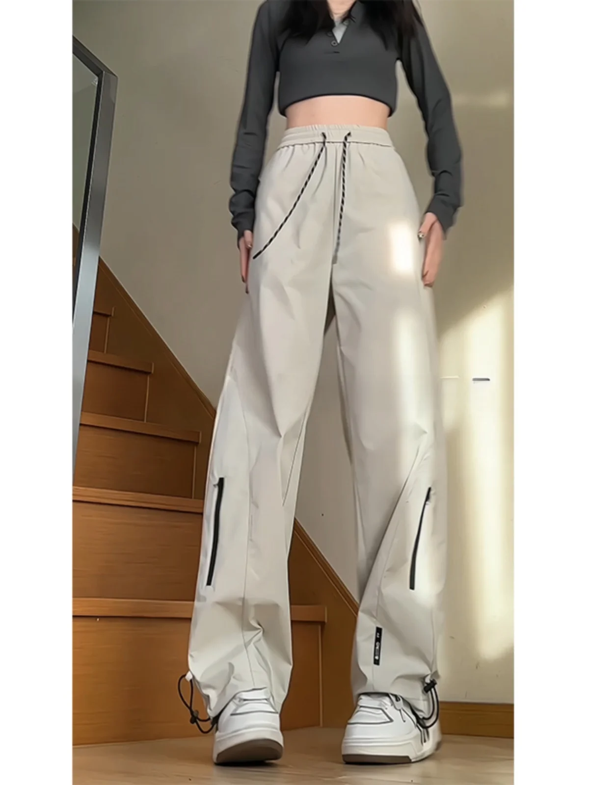 Men's Outdoor Faionable Waterproof Cargo Pants Spring Autumn Straight Leg Casual Trousers American Vibe Paratrooper Pants
Men's Outdoor Faionable Waterproof Cargo Pants Spring Autumn Straight Leg Casual Trousers American Vibe Paratrooper Pants