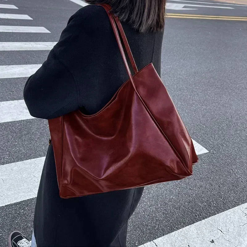Women Tote Bag Fashion Underarm Pouch Large Capacity Soft Pu Leather Shoulder Bag Retro Crossbody Bag Casual Portable BucketBags
Women Tote Bag Fashion Underarm Pouch Large Capacity Soft Pu Leather Shoulder Bag Retro Crossbody Bag Casual Portable BucketBags