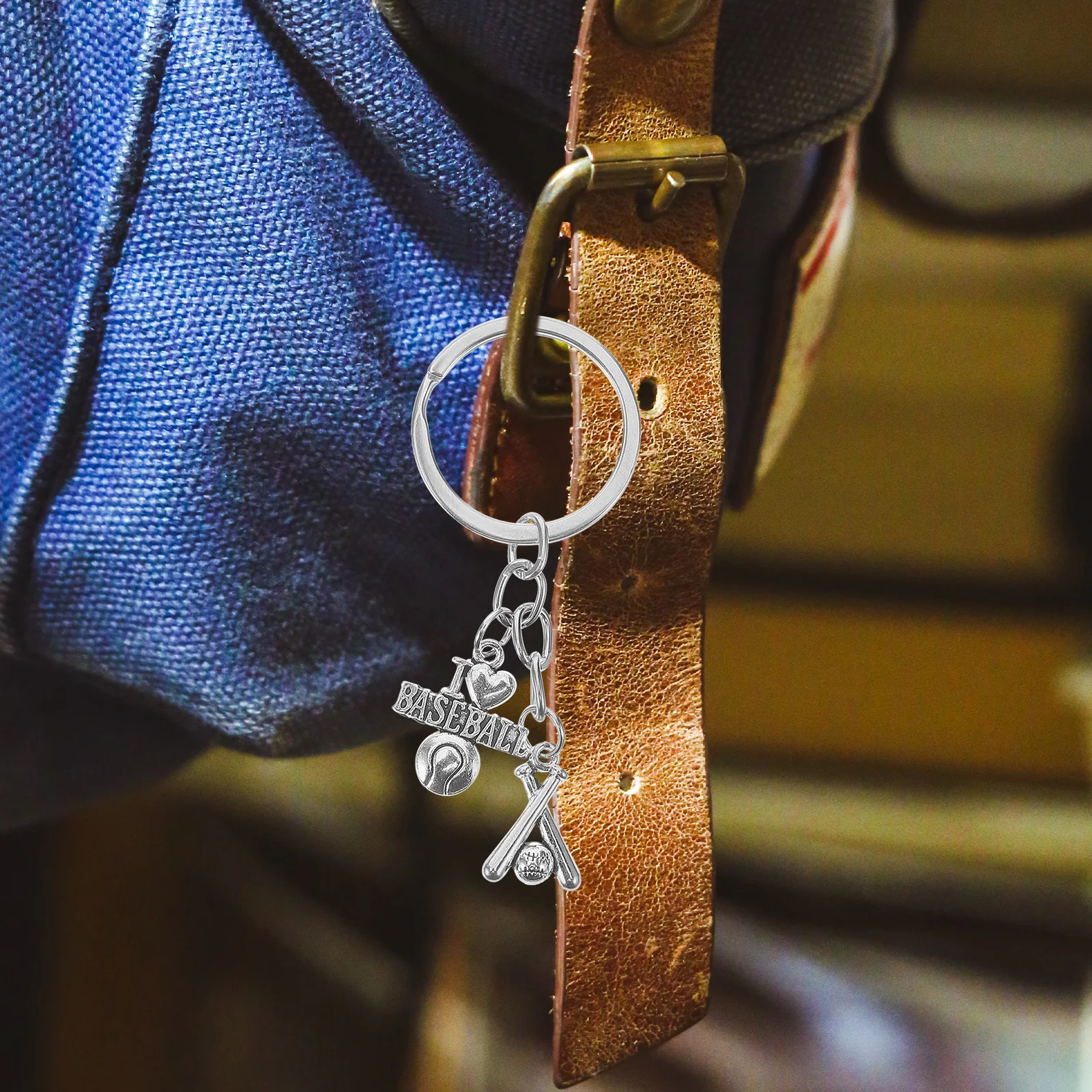 Exquisite Baseball Keychain Fashionable Backpack Pendant Sporty Bag Accessory for Women
Exquisite Baseball Keychain Fashionable Backpack Pendant Sporty Bag Accessory for Women