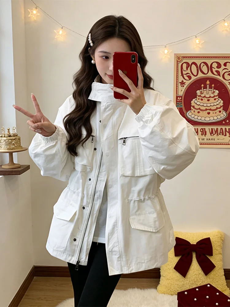 Ladies' Chic Lazy Korean Style White Hooded Jacket Spring Autumn Short Workwear Coat Casual Loose Fit Long Sleeve Polyester
Ladies' Chic Lazy Korean Style White Hooded Jacket Spring Autumn Short Workwear Coat Casual Loose Fit Long Sleeve Polyester