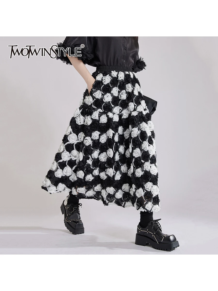 TWOTWINSTYLE черно-белый хит цвета сращенные 3D цветочные модные юбки для женщин с высокой талией лоскутные карманы длинная юбка женская новинка
TWOTWINSTYLE черно-белый хит цвета сращенные 3D цветочные модные юбки для женщин с высокой талией лоскутные карманы длинная юбка женская новинка
