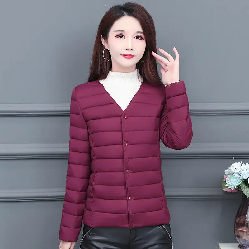 Light Down Cotton Jacket Women Parkas Winter New Short Lnner Padded Coat Fashion Outerwear Ststudent Ladies Slim Clothes T1561
Light Down Cotton Jacket Women Parkas Winter New Short Lnner Padded Coat Fashion Outerwear Ststudent Ladies Slim Clothes T1561