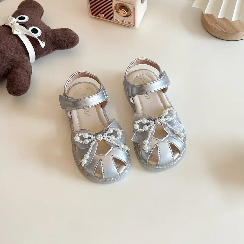 Girls Sandals Lace Bows Kids Princess Shoes for Summer Hollowed-out Soft Versatile 2025 Brand New Children Beach Shoes Non-slip
Girls Sandals Lace Bows Kids Princess Shoes for Summer Hollowed-out Soft Versatile 2025 Brand New Children Beach Shoes Non-slip