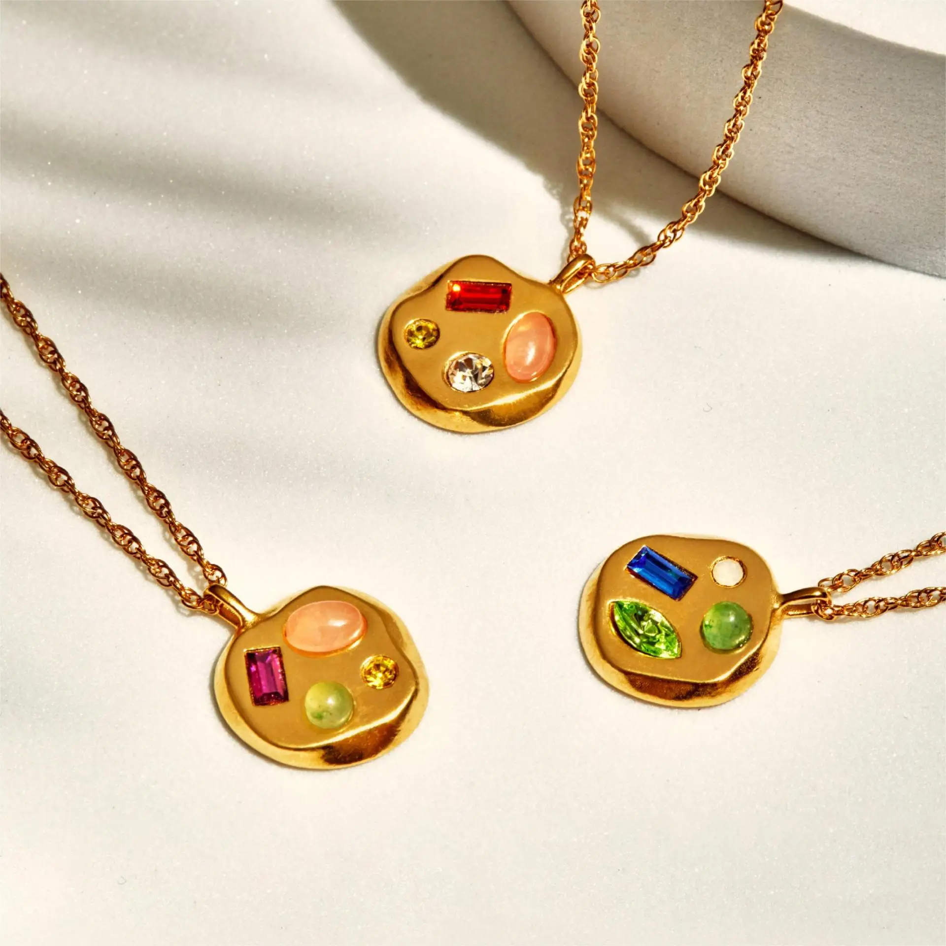 Colored Zircon December Birthstone Beautiful Meaning Birthday Gift Necklace for Women
Colored Zircon December Birthstone Beautiful Meaning Birthday Gift Necklace for Women