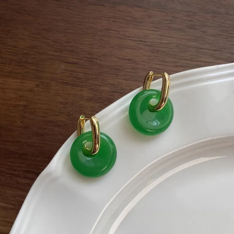 New Chinese Natural Stone Safety Buckle Earrings, Ear Buckles, Autumn and Winter Studs, Women's Earrings, Light Luxury High-end
New Chinese Natural Stone Safety Buckle Earrings, Ear Buckles, Autumn and Winter Studs, Women's Earrings, Light Luxury High-end