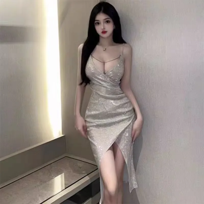 woman summer dresses Sexy Women Suspender Dress Luxury High Quality Shiny Silk Irregular Slit Mid Length Dresses
woman summer dresses Sexy Women Suspender Dress Luxury High Quality Shiny Silk Irregular Slit Mid Length Dresses