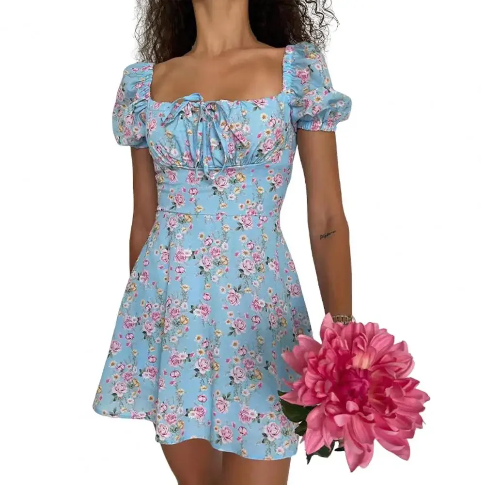 2024 New Summer Casual Off Shoulder Tie Up Floral Print A-Line Dress Sexy Women Short Sleeve Slim Mini Dress for Club Party
2024 New Summer Casual Off Shoulder Tie Up Floral Print A-Line Dress Sexy Women Short Sleeve Slim Mini Dress for Club Party