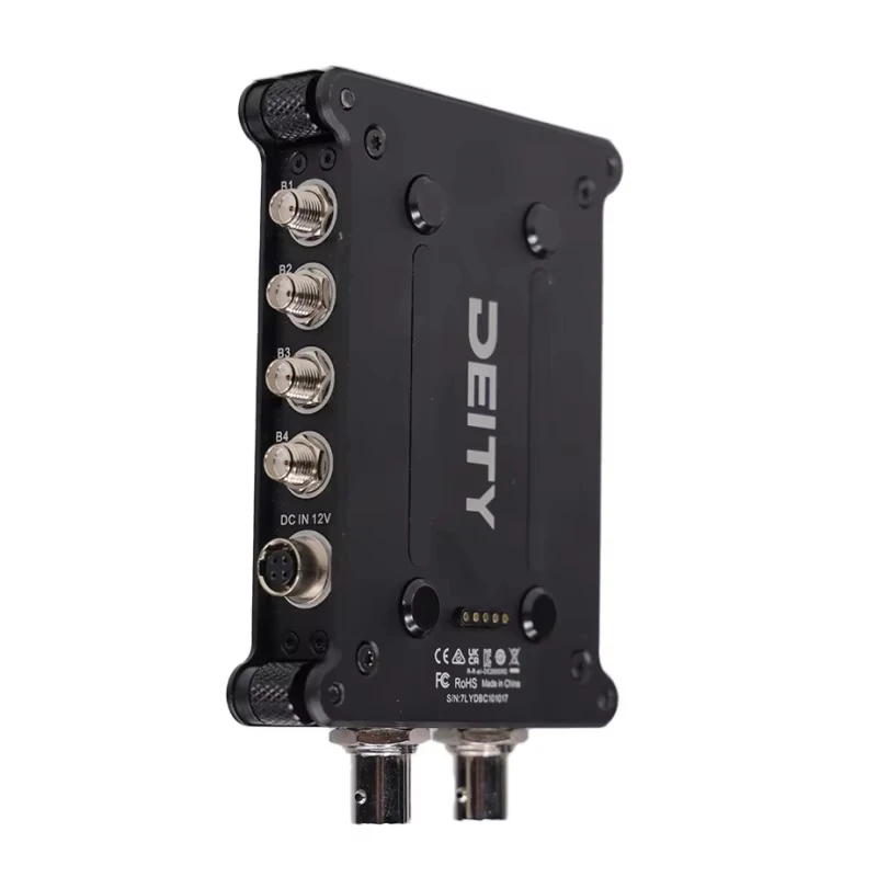 Deity SRD-Mini Portable 4-Channel Antenna Distribution System (470 to 960 MHz) Signal Distributor
Deity SRD-Mini Portable 4-Channel Antenna Distribution System (470 to 960 MHz) Signal Distributor