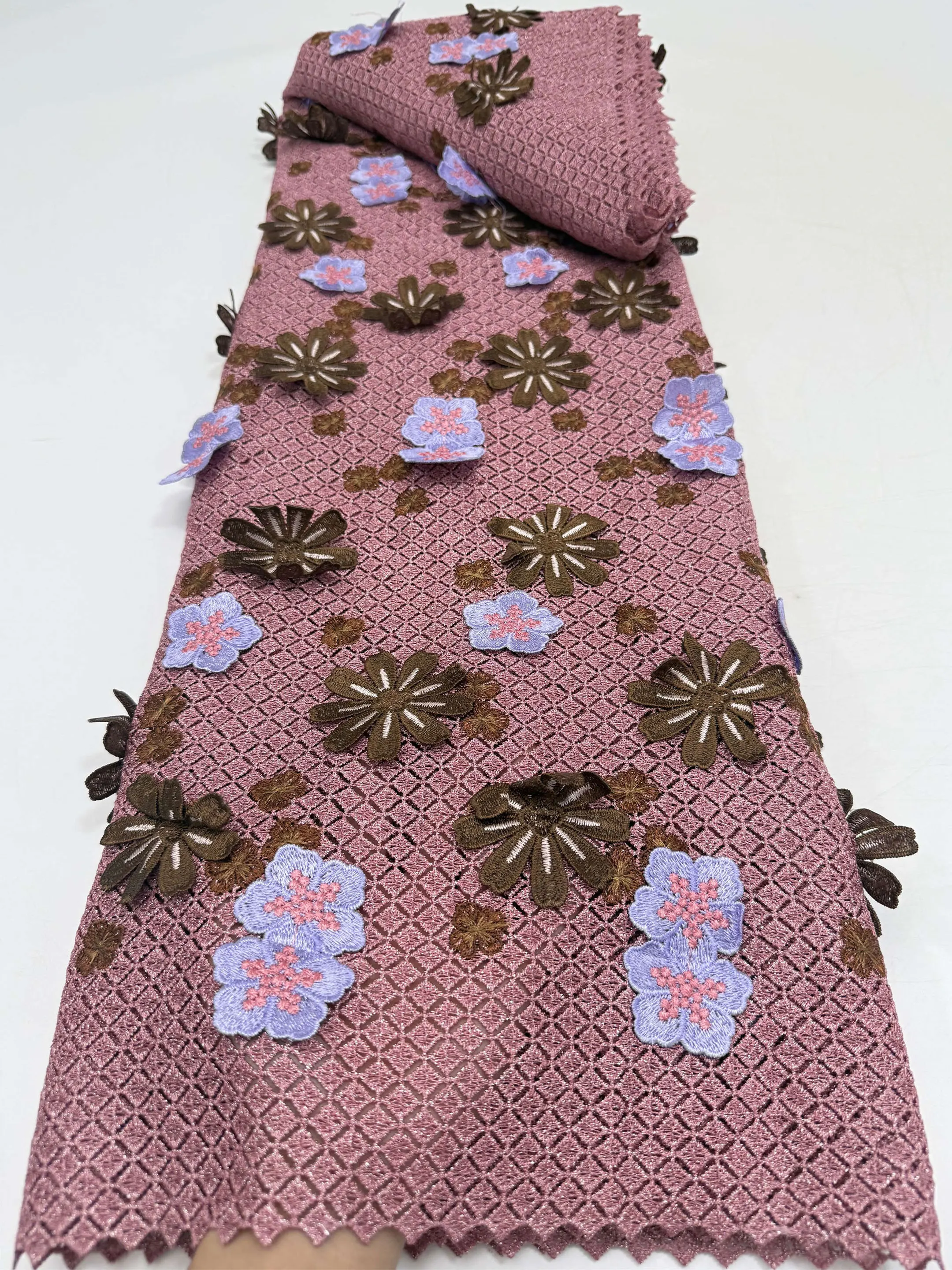 Luxury Swiss Voile Lace Fabric Water Soluble Nigerian French with Rhinestone Elegant Dress Materials High Quality African
Luxury Swiss Voile Lace Fabric Water Soluble Nigerian French with Rhinestone Elegant Dress Materials High Quality African