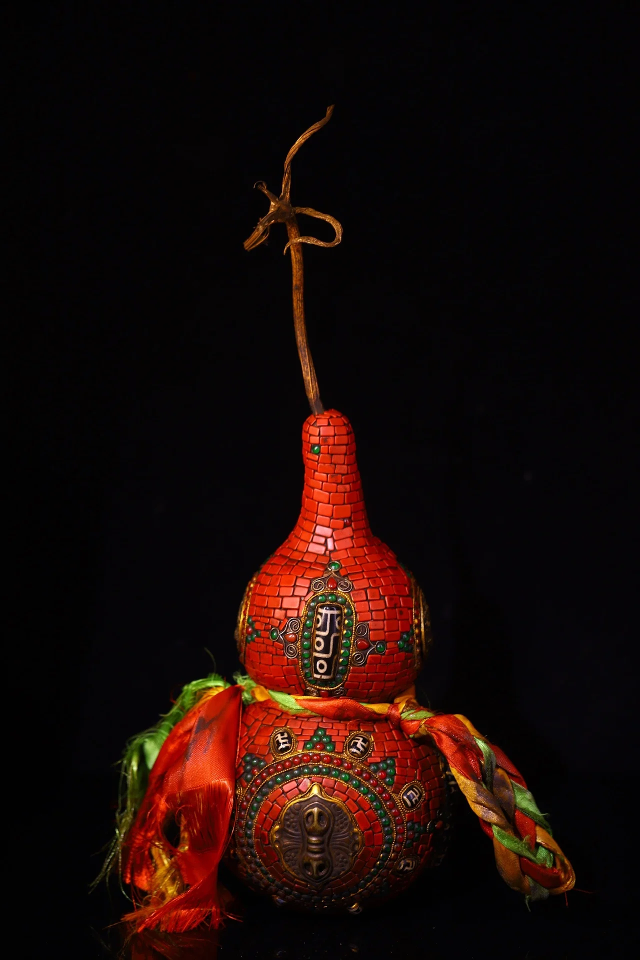 15"Tibetan Temple Collection Old Natural Treasure Homestead Gourd Mosaic Gem gZi Beads Turquoise Calabash Amulet Worship Hall
15"Tibetan Temple Collection Old Natural Treasure Homestead Gourd Mosaic Gem gZi Beads Turquoise Calabash Amulet Worship Hall