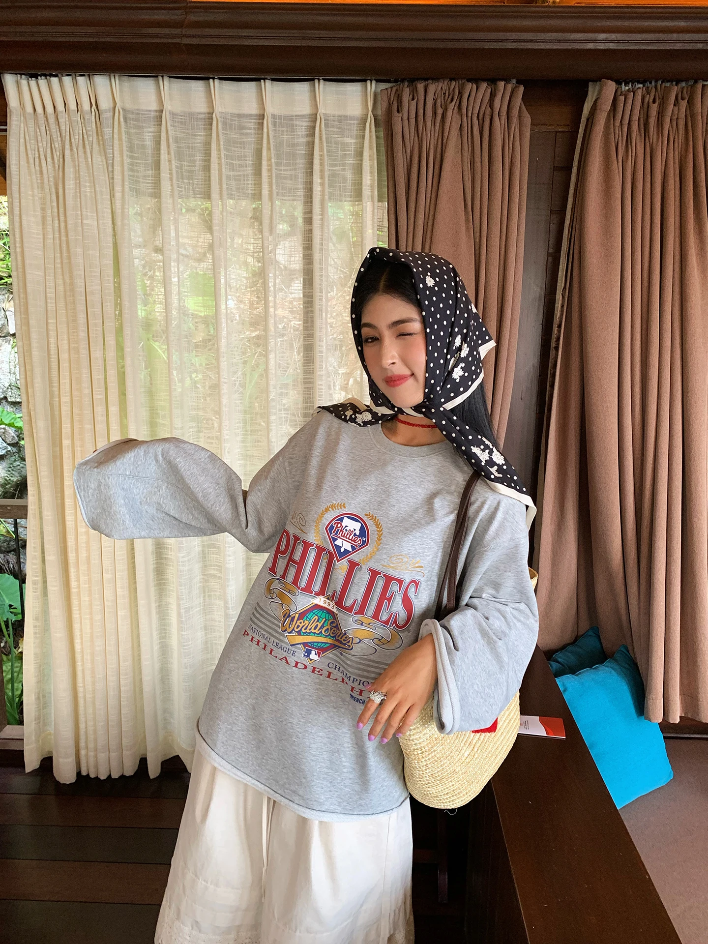 Loose Fit Grey Print Hoodie Women's Spring New Arrival Thin round Neck Casual Knitted Fabric Long Sleeve Tefamani
Loose Fit Grey Print Hoodie Women's Spring New Arrival Thin round Neck Casual Knitted Fabric Long Sleeve Tefamani