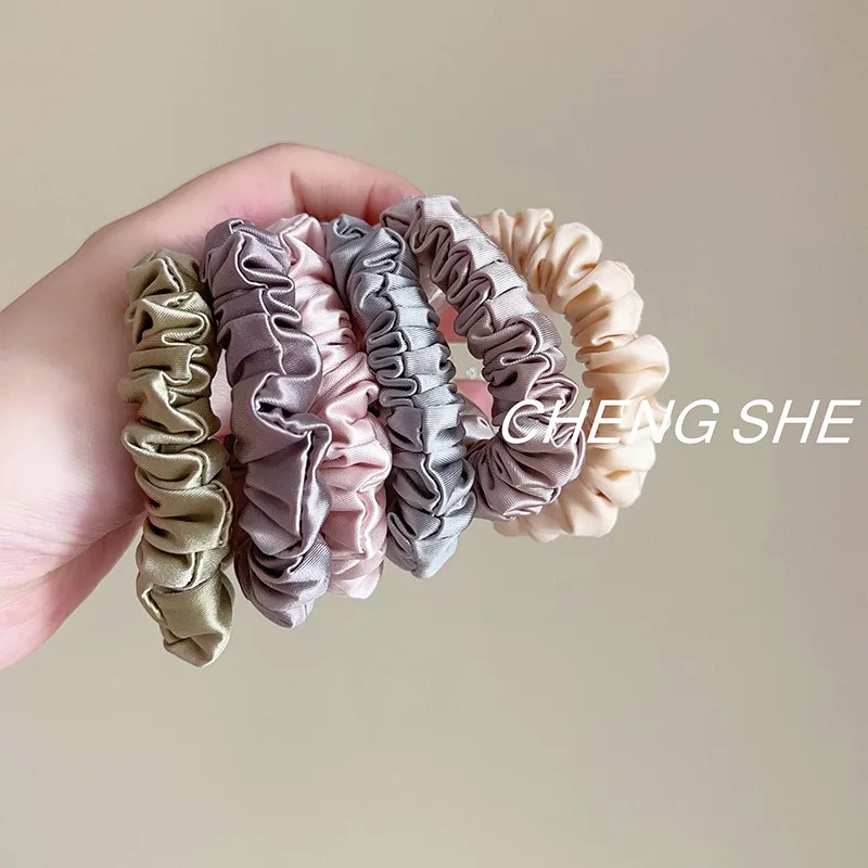 1 Pcs Small intestine headband, daily black hair tie, headband hair accessory
1 Pcs Small intestine headband, daily black hair tie, headband hair accessory