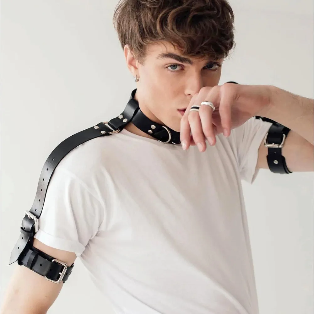 Лидер продаж, интегрированный ремень, Европейская и американская индивидуальная модная одежда, обтягивающий пояс, ремень
Лидер продаж, интегрированный ремень, Европейская и американская индивидуальная модная одежда, обтягивающий пояс, ремень