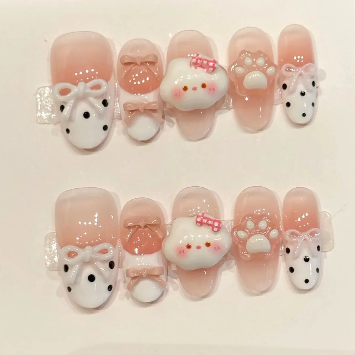 10pcs Handmade Fake Nails Cute Powder cloud sprouting claw Press On False Nails French cartoon
10pcs Handmade Fake Nails Cute Powder cloud sprouting claw Press On False Nails French cartoon