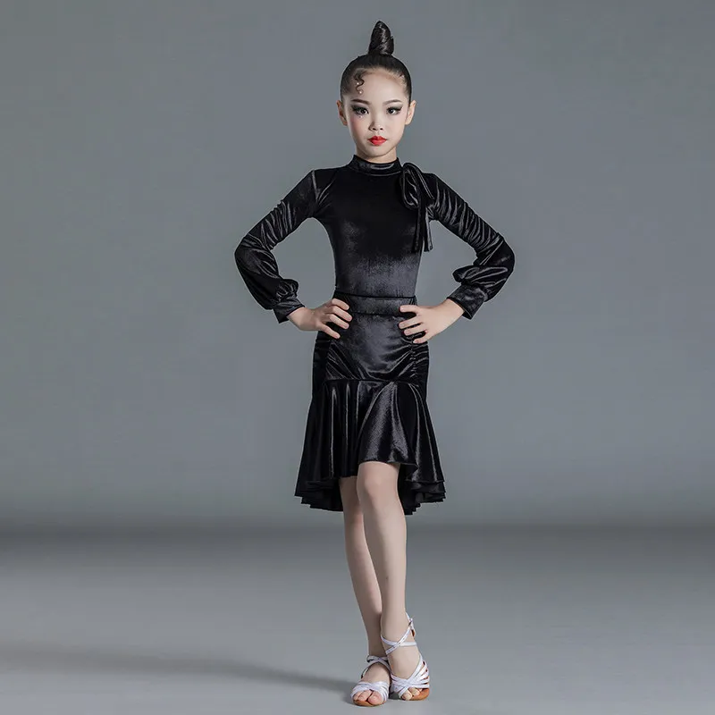 2023 New Latin Clothing Girls' Autumn and Winter Velvet Long Sleeve Children's Practice Performance Clothing Competition
2023 New Latin Clothing Girls' Autumn and Winter Velvet Long Sleeve Children's Practice Performance Clothing Competition