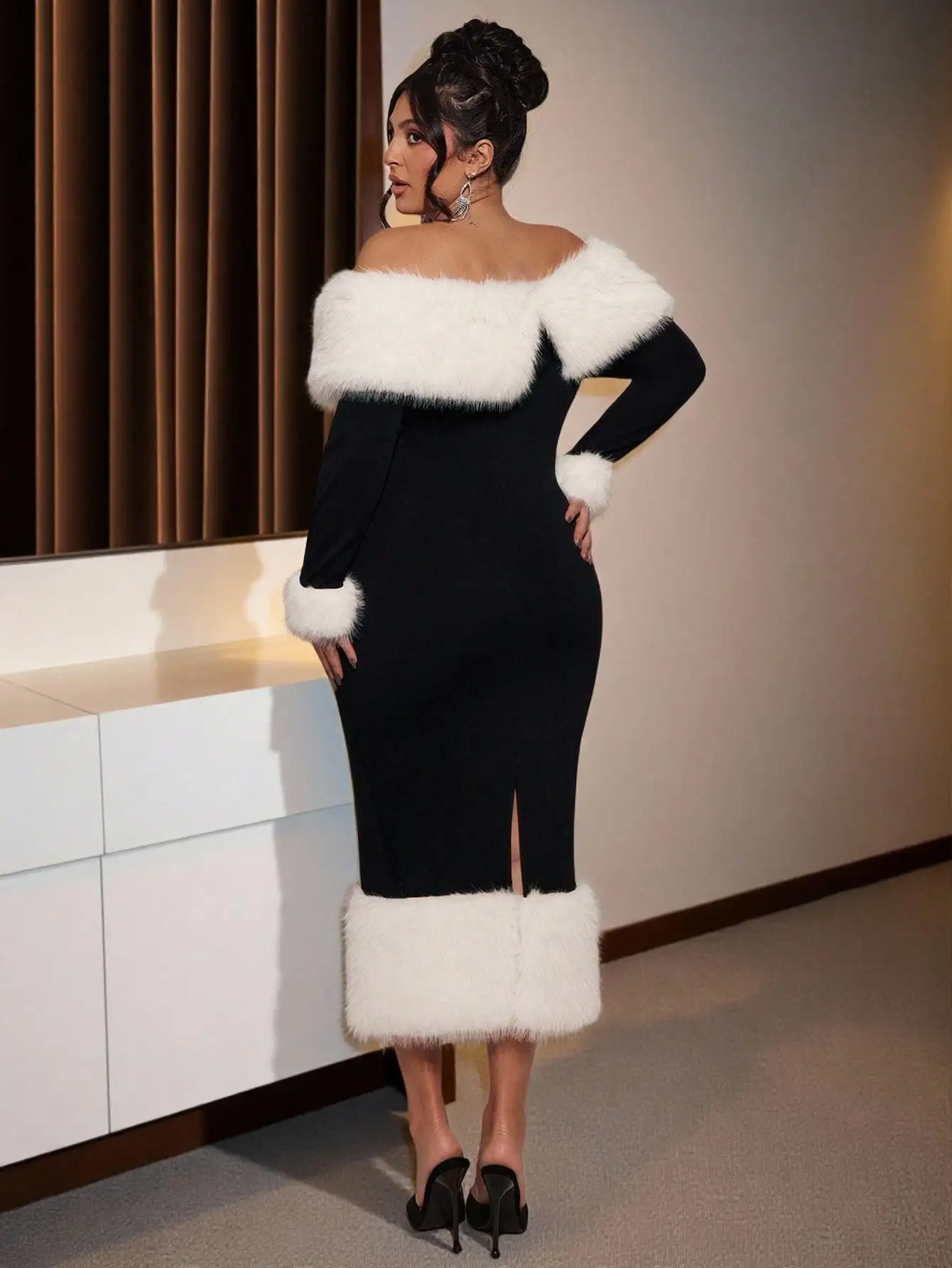 Черное платье миди с открытыми плечами, длинными рукавами и отделкой из белого искусственного меха
Черное платье миди с открытыми плечами, длинными рукавами и отделкой из белого искусственного меха