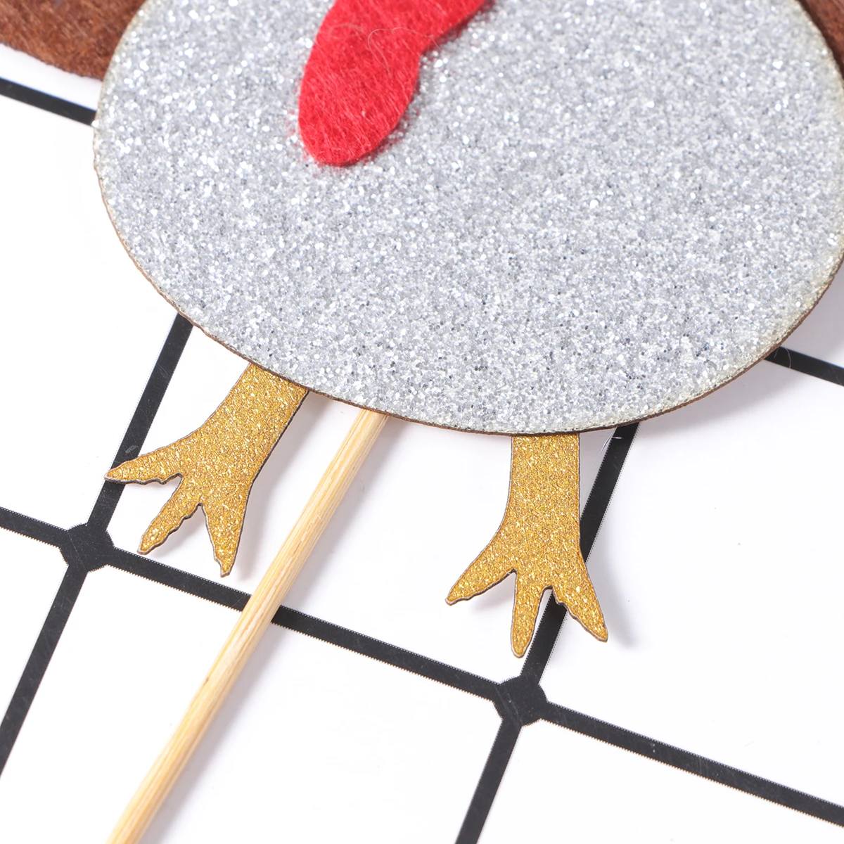 6 Pcs Football Turkey Sign Decorations Party Cupcake Toppers Dessert Table Decorative Supplies Picks for Cakes
6 Pcs Football Turkey Sign Decorations Party Cupcake Toppers Dessert Table Decorative Supplies Picks for Cakes