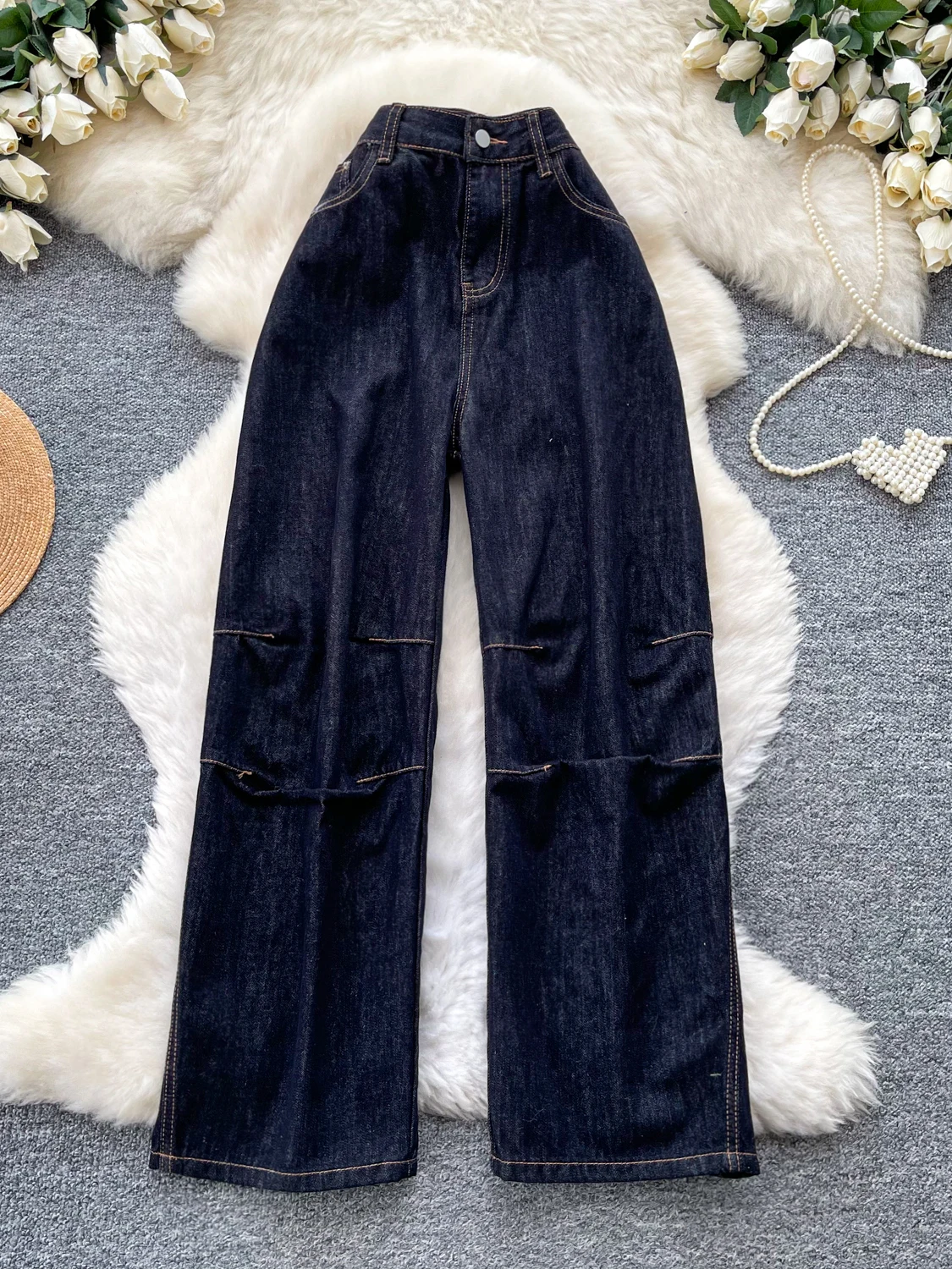 Summer 2026 Women's Casual Loose Slimming Lightweight Straight Leg Jeans Waist Cinched Versatile Long Pants Machine Embroidery
Summer 2026 Women's Casual Loose Slimming Lightweight Straight Leg Jeans Waist Cinched Versatile Long Pants Machine Embroidery