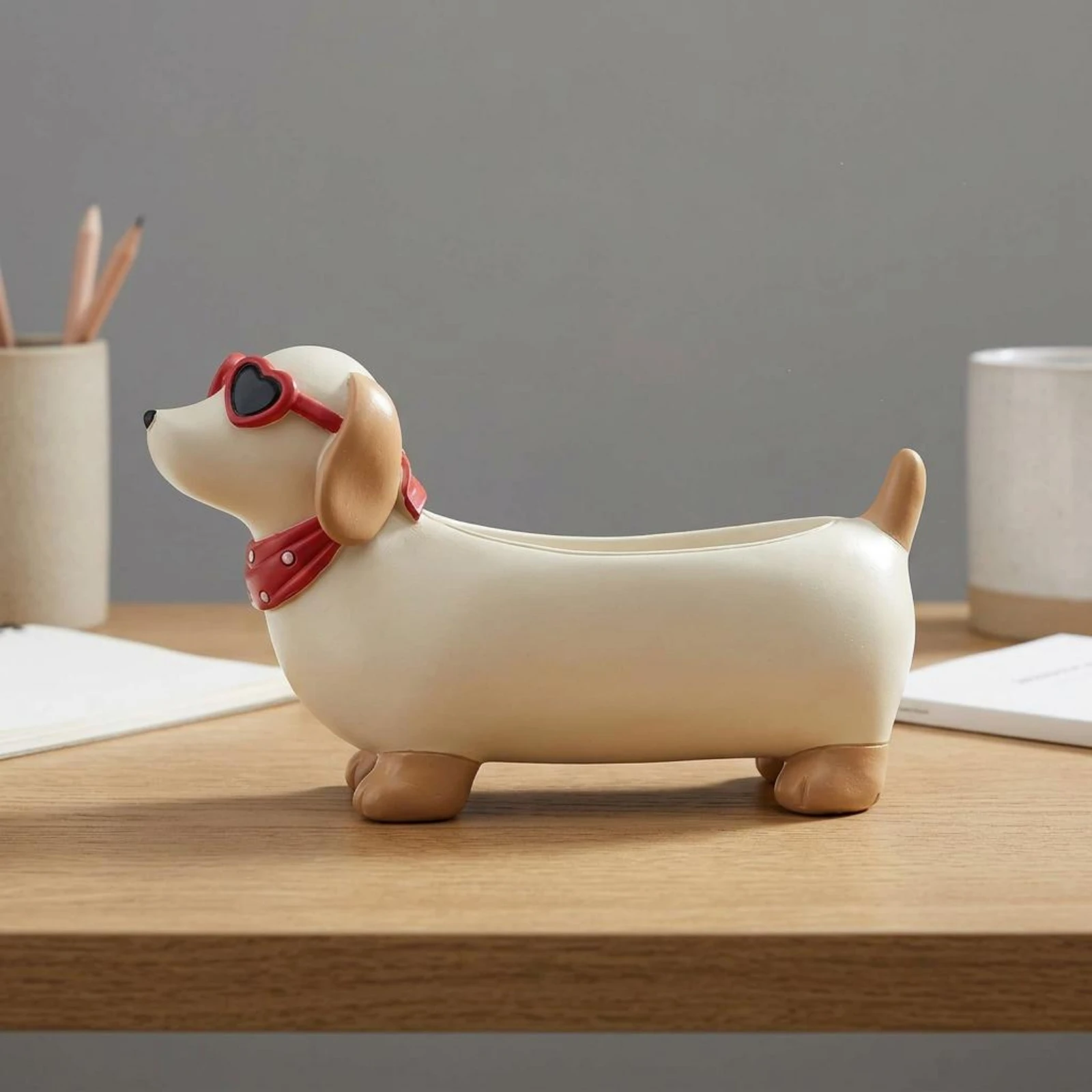 Resin Dachshund Pot Accessible Cavity Dachshund Planter Desktop Planter Cute Plant Holder Easy to Clean for Desk
Resin Dachshund Pot Accessible Cavity Dachshund Planter Desktop Planter Cute Plant Holder Easy to Clean for Desk