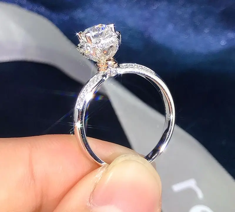 2 Carat Real Moissanite Engagement Rings For Women Platinum Plating Sterling Silver Bouquet Diamond Wedding Band Fine Jewelry
2 Carat Real Moissanite Engagement Rings For Women Platinum Plating Sterling Silver Bouquet Diamond Wedding Band Fine Jewelry