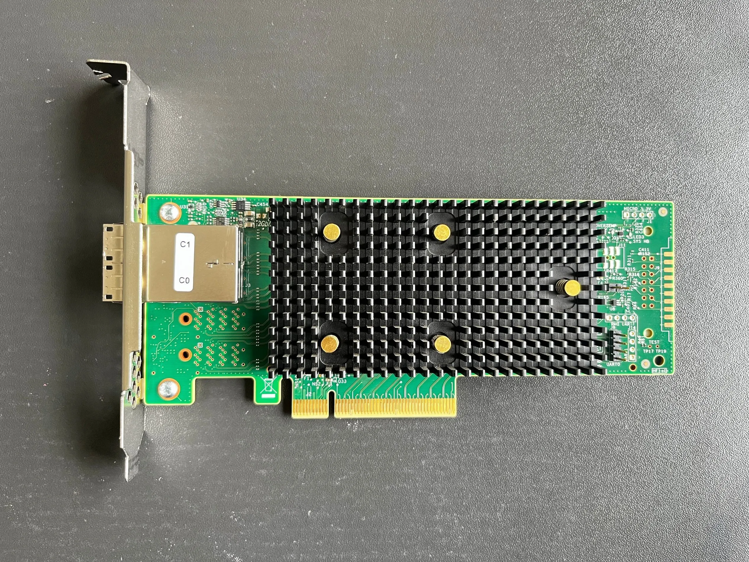 ThinkSystem 430-8e 01KN502 SAS3408 12 ГБ Внешний/Внешний 
ThinkSystem 430-8e 01KN502 SAS3408 12 ГБ Внешний/Внешний