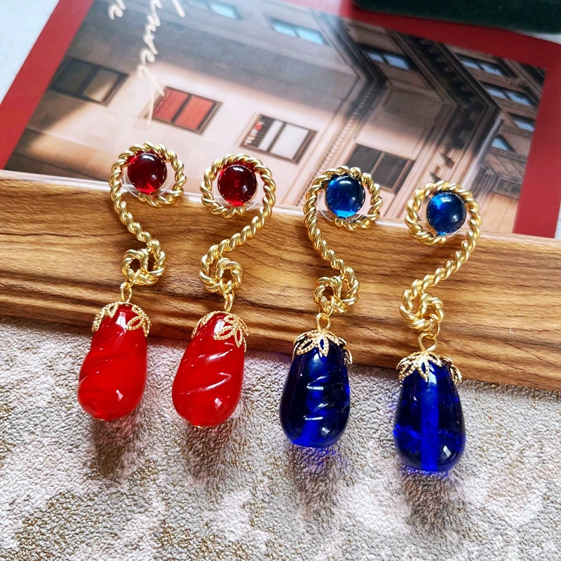 Teardrop Red Blue Pendant Beaded Stud Earrings Vintage Jewelry For Women's Party Gift
Teardrop Red Blue Pendant Beaded Stud Earrings Vintage Jewelry For Women's Party Gift