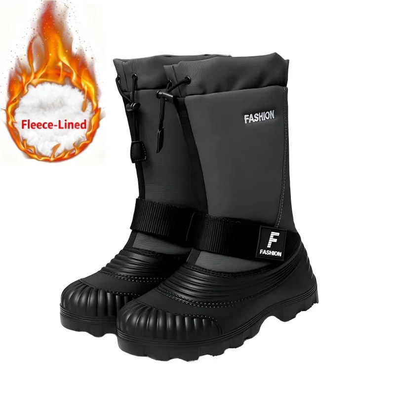 Модная уличная хлопковая обувь, подходящая для мужчин, с термошаром, идеально подходит для ношения снежной погоды.
Модная уличная хлопковая обувь, подходящая для мужчин, с термошаром, идеально подходит для ношения снежной погоды.