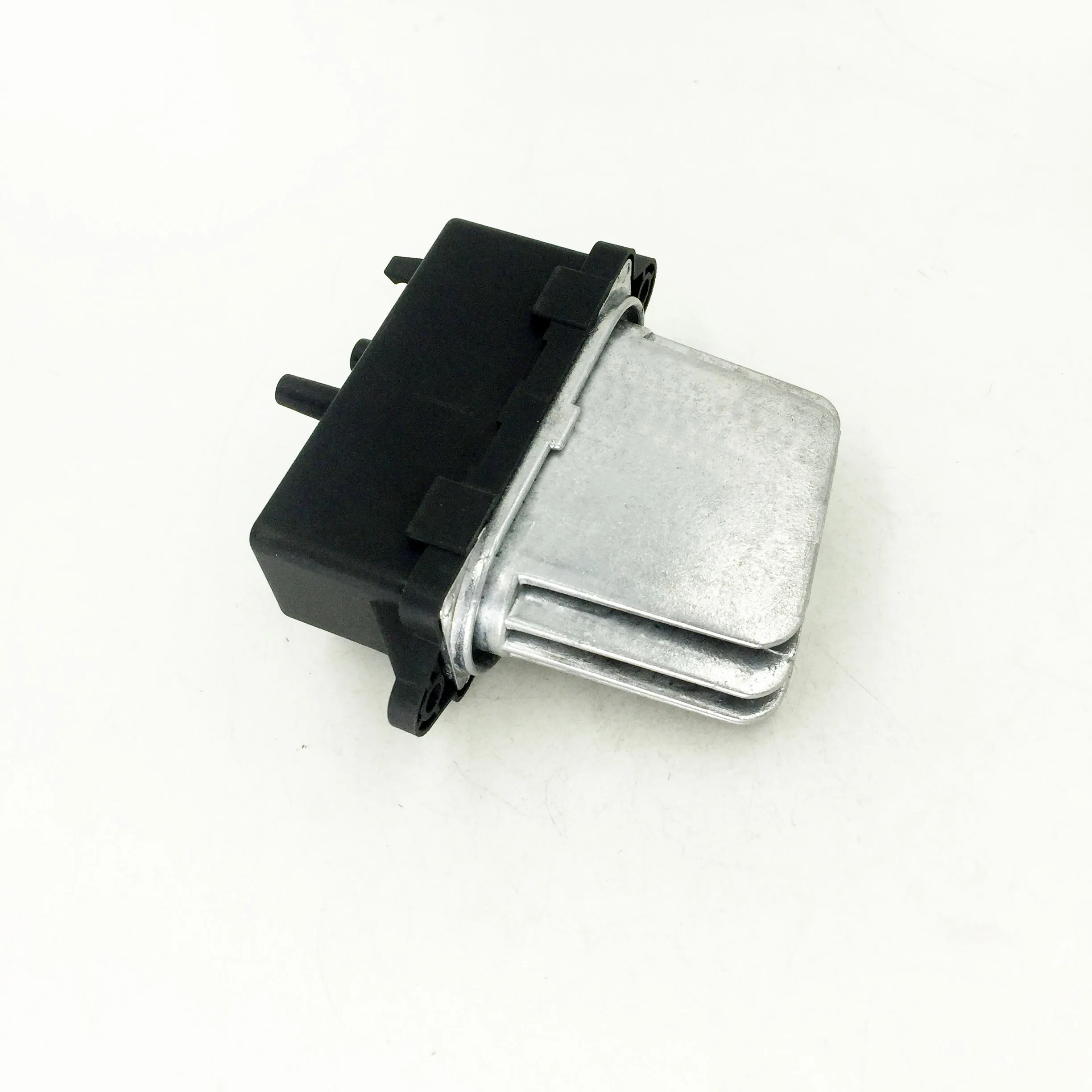 46721774 60813298 562930000 Blower Motor Resistor AC Module Fan Controller Car Accessories for FIAT Marea
46721774 60813298 562930000 Blower Motor Resistor AC Module Fan Controller Car Accessories for FIAT Marea