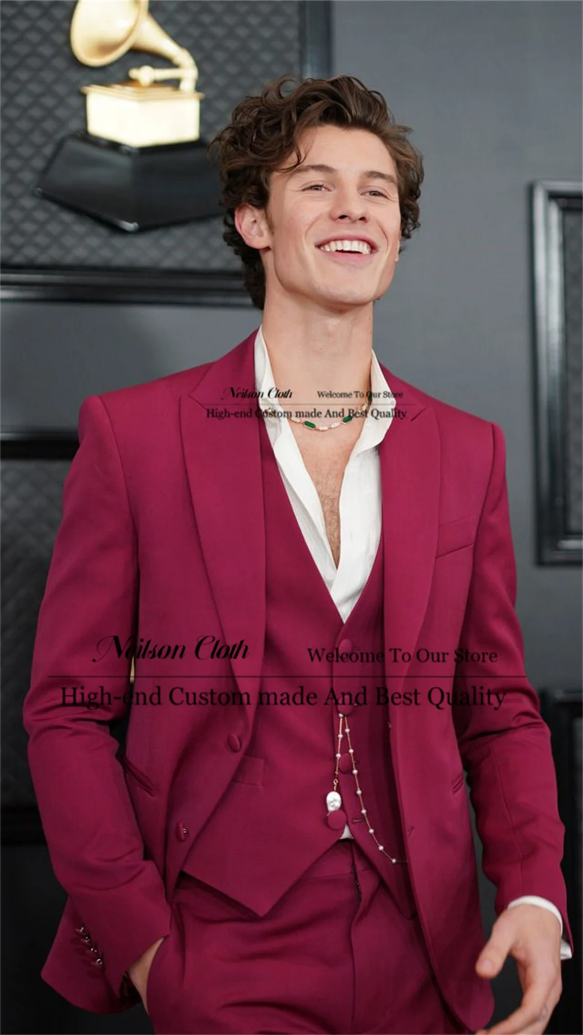 Business Red Customized Male Prom Blazers 3 Pcs Sets Single Breasted Groom Wedding Tuxedos Peaked Lapel Slim Fit Costume Homme
Business Red Customized Male Prom Blazers 3 Pcs Sets Single Breasted Groom Wedding Tuxedos Peaked Lapel Slim Fit Costume Homme