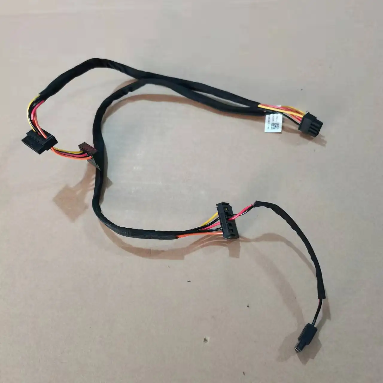 Новый для Dell 5040 7040 MT жесткий диск оптический привод маленький 8-контактный кабель-адаптер жесткого диска SATA 7G26H
Новый для Dell 5040 7040 MT жесткий диск оптический привод маленький 8-контактный кабель-адаптер жесткого диска SATA 7G26H