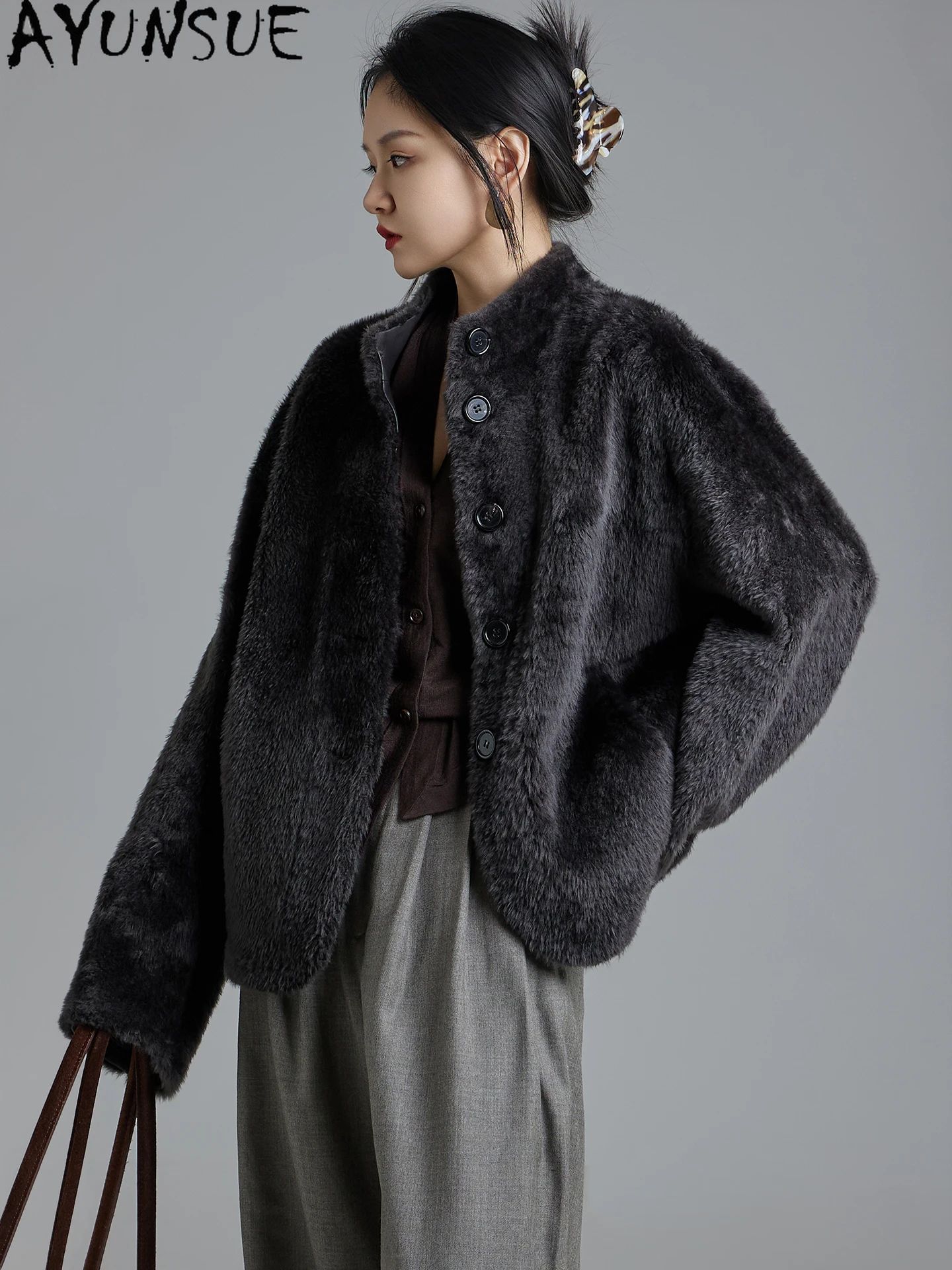 AYUNSUE Genuine Leather Jacket Women Merino Sheepskin Coat Natural Real Fur Coats Winter Clothes Female Loose Fit Шуба Женская
AYUNSUE Genuine Leather Jacket Women Merino Sheepskin Coat Natural Real Fur Coats Winter Clothes Female Loose Fit Шуба Женская