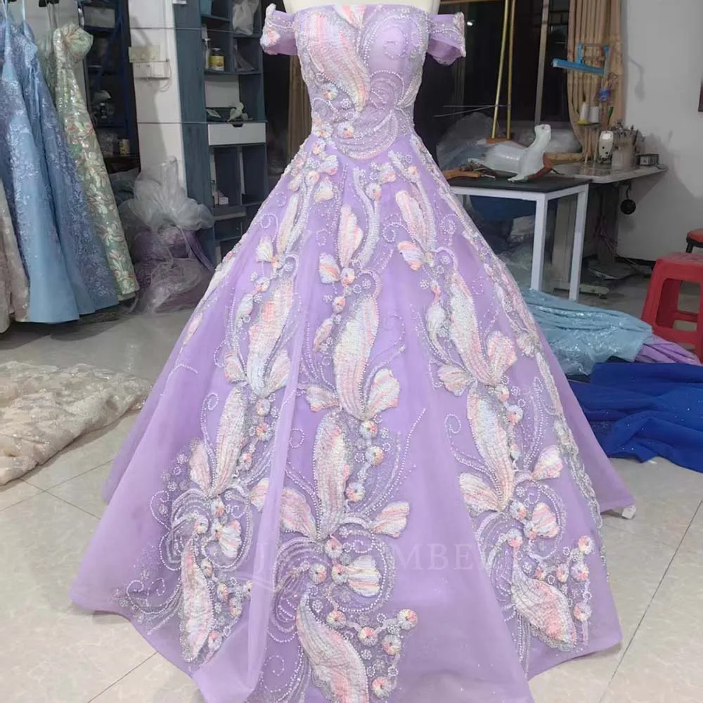 Sparkly Purple Strapless Quinceanera Dresses Sweet 15 16 Party Gowns for Women Customized vestidos de 15 quinceañera
Sparkly Purple Strapless Quinceanera Dresses Sweet 15 16 Party Gowns for Women Customized vestidos de 15 quinceañera