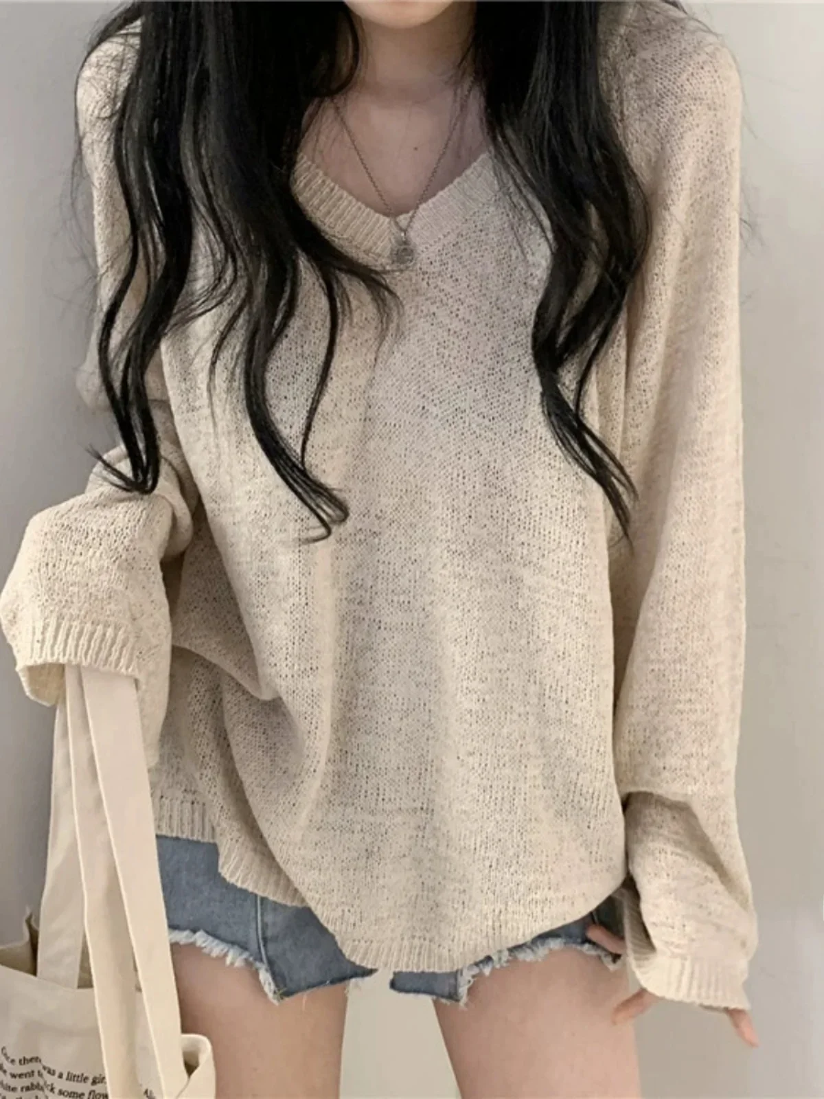 Soft Gentle Korean Women's Spring Thin Knitted Sun Protection Cover up Top Soft Milk Blue Blouse
Soft Gentle Korean Women's Spring Thin Knitted Sun Protection Cover up Top Soft Milk Blue Blouse