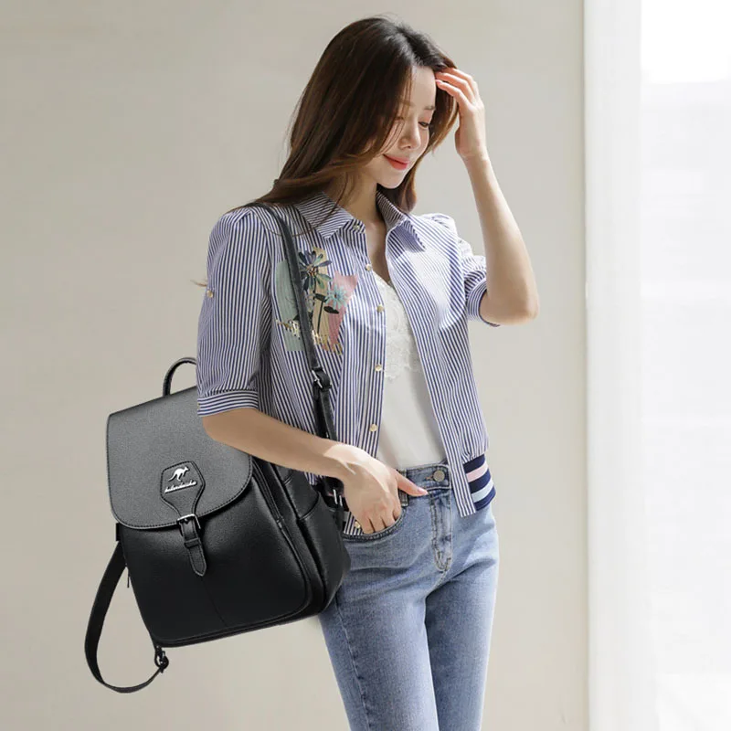 Women's Fashion Backpack New Casual Soft Leather Bag Versatile Trend Korean Printed Large Capacity Outdoor Travel Women
Women's Fashion Backpack New Casual Soft Leather Bag Versatile Trend Korean Printed Large Capacity Outdoor Travel Women