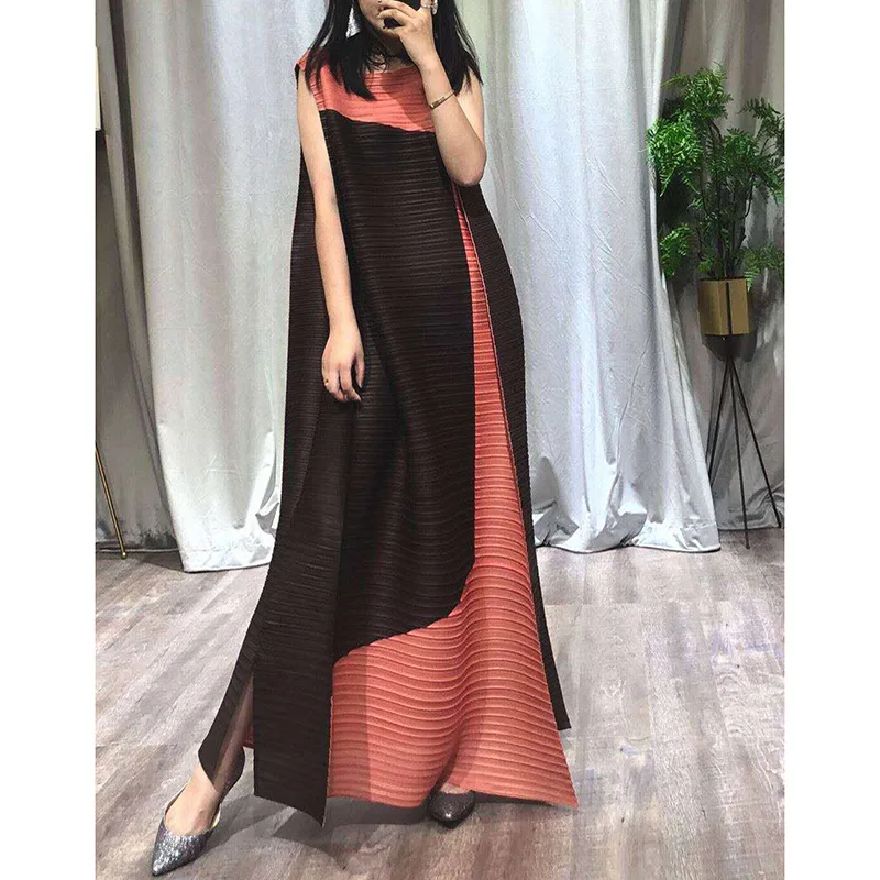 Miyake Pleated Sleeveless Dress Summer Women's 2023 Contrast Color Pleated Harajuku Dress Loose Long Dress
Miyake Pleated Sleeveless Dress Summer Women's 2023 Contrast Color Pleated Harajuku Dress Loose Long Dress