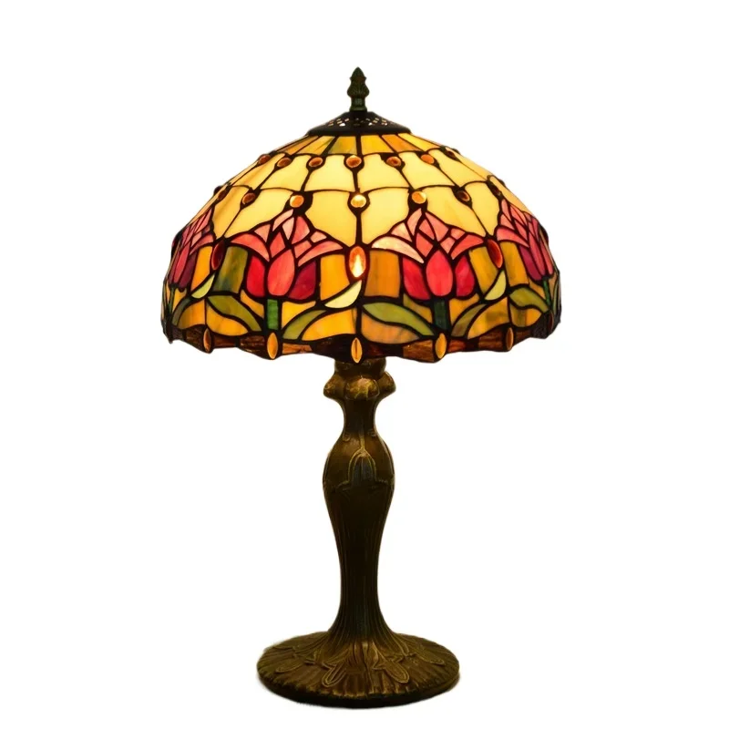 American pastoral creation retro red tulip hotel bedroom bedside table lamp living room festive lamp
American pastoral creation retro red tulip hotel bedroom bedside table lamp living room festive lamp