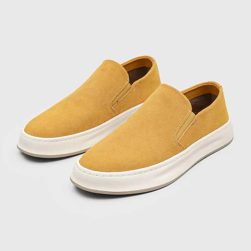 Simple Stylish Men Suede Thick Soled Sneakers Are Breathable Comfortable High-end. Walking Driving Commuting Leisure
Simple Stylish Men Suede Thick Soled Sneakers Are Breathable Comfortable High-end. Walking Driving Commuting Leisure