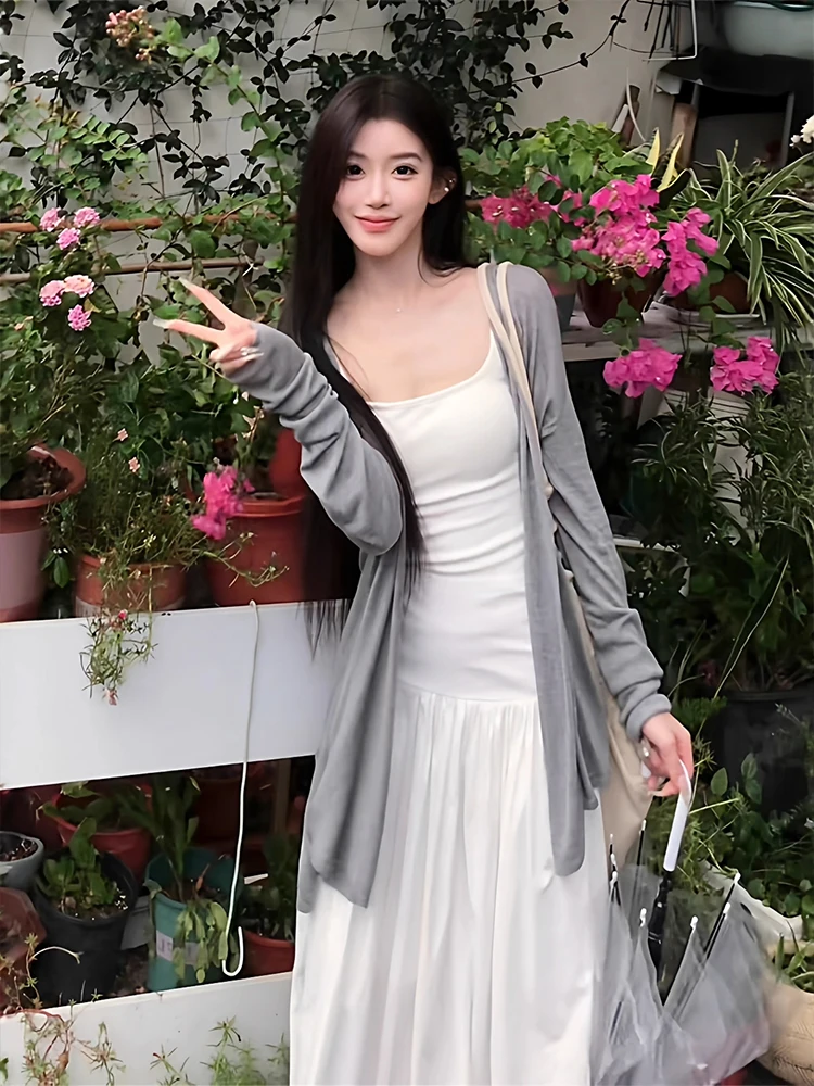 Gray Open Cardigan And White Strap Dress Women's plus Size Fashion Simple Set Autumn Casual Loose Korean Style Breathable Com...
Gray Open Cardigan And White Strap Dress Women's plus Size Fashion Simple Set Autumn Casual Loose Korean Style Breathable Com...