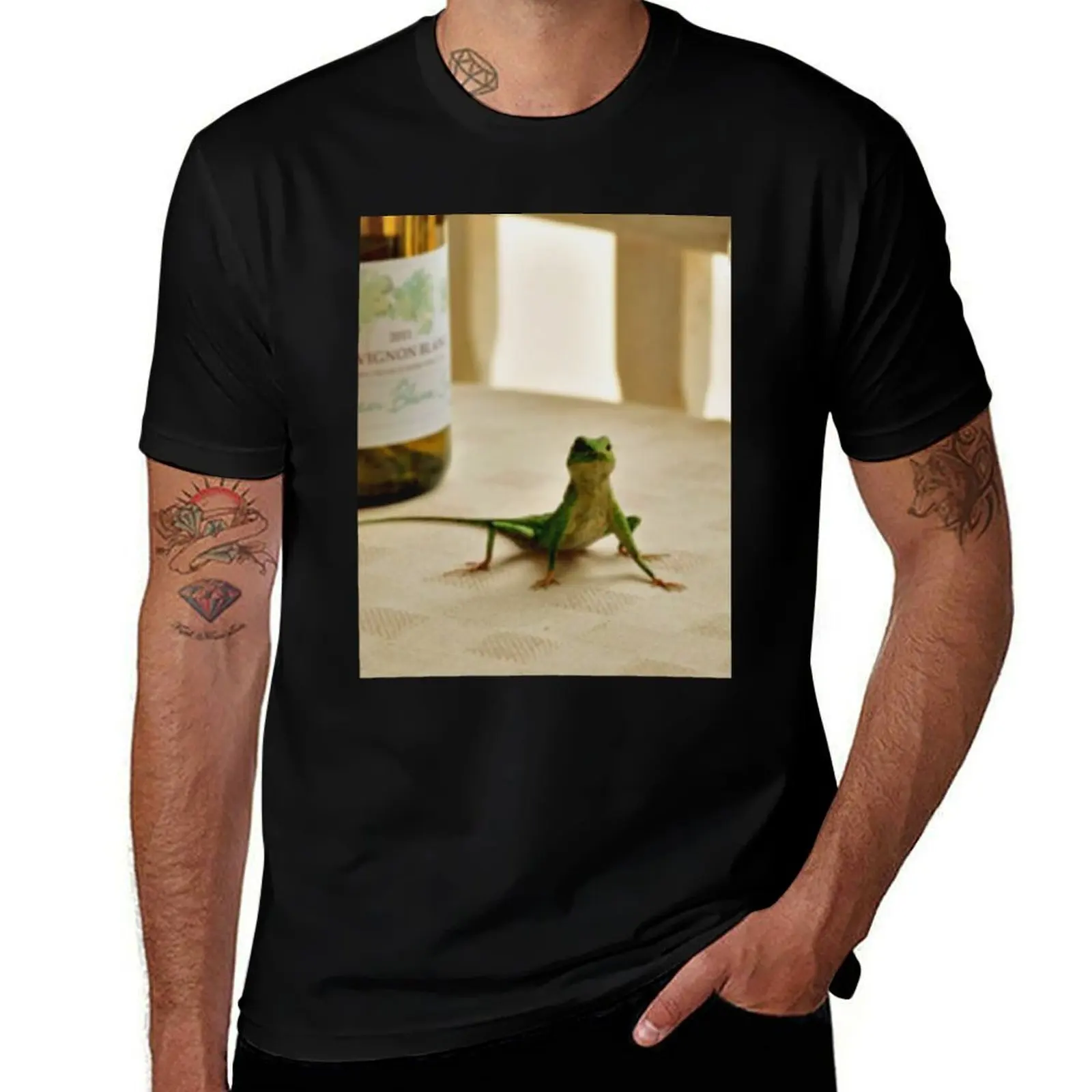 Harry lizzard BBC Death in Paradise T-Shirt summer shirt vintage t shirts Anime t-shirt baggy shirts funny t shirts men
Harry lizzard BBC Death in Paradise T-Shirt summer shirt vintage t shirts Anime t-shirt baggy shirts funny t shirts men