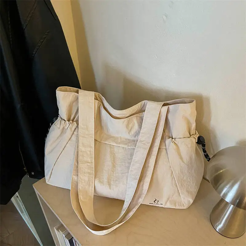 New Stylish Capacity Canvas Tote Bags for Work Commuting Carrying Bag College Style Student Outfit Book Shoulder Bags Shopping
New Stylish Capacity Canvas Tote Bags for Work Commuting Carrying Bag College Style Student Outfit Book Shoulder Bags Shopping