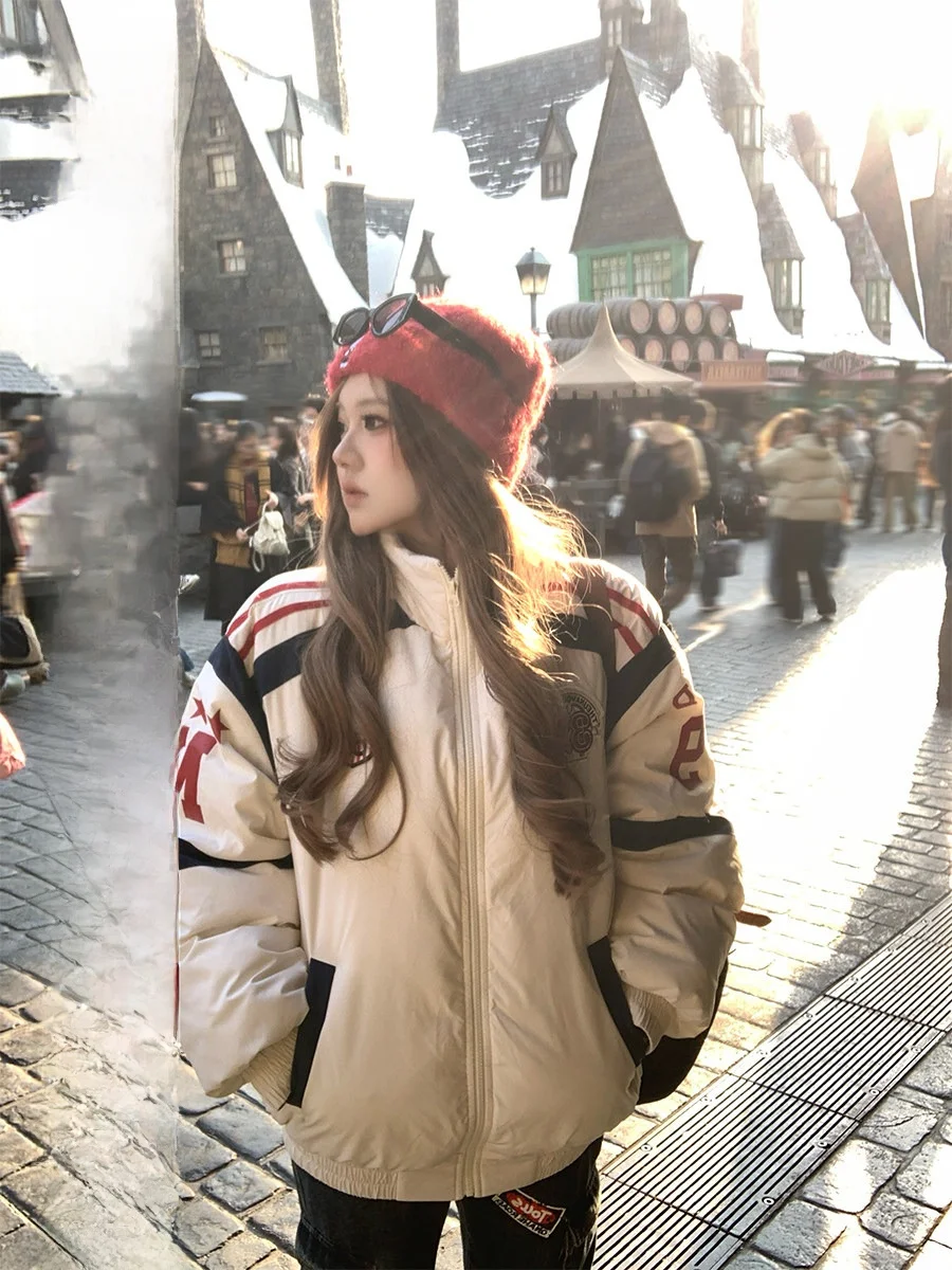 Ретро-куртка в стиле Bae Color Blo с полосками и воротником-стойкой, хлопковое пальто для женщин больших размеров, утепленное зимнее пальто в американском уличном стиле
Ретро-куртка в стиле Bae Color Blo с полосками и воротником-стойкой, хлопковое пальто для женщин больших размеров, утепленное зимнее пальто в американском уличном стиле