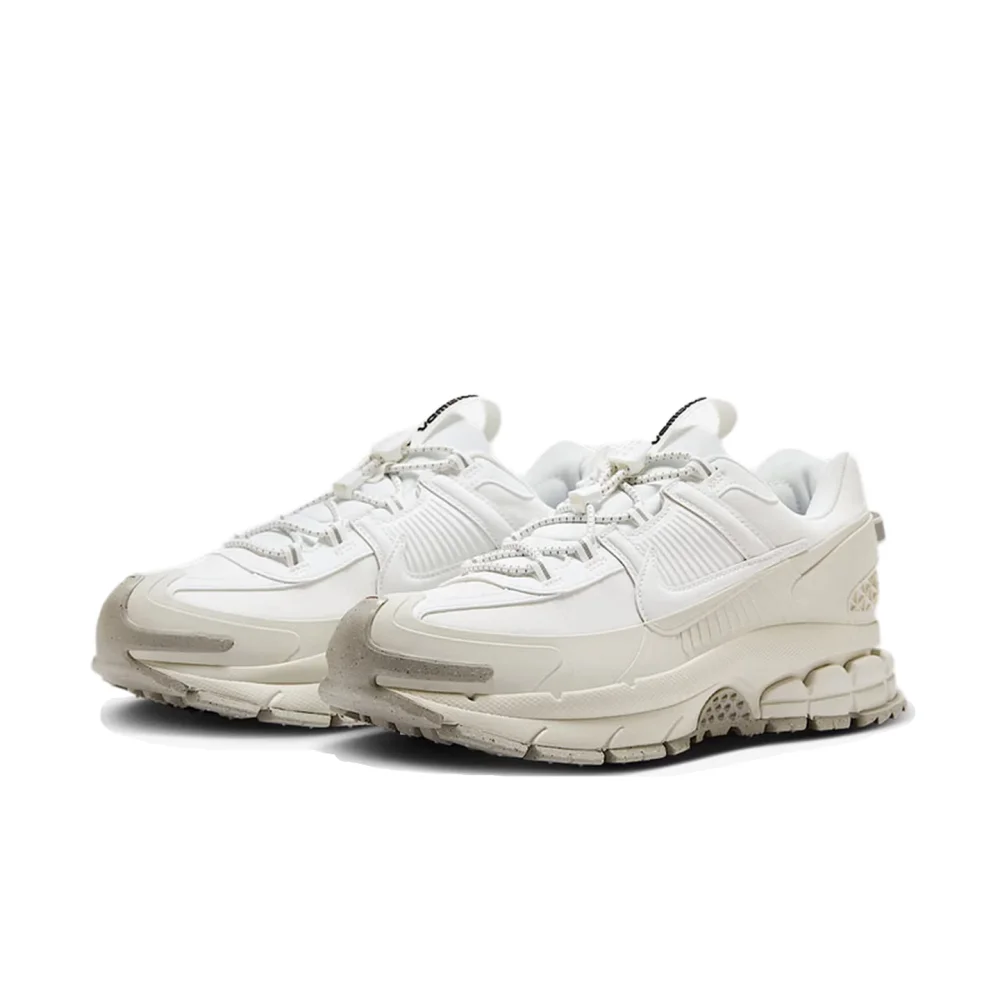 Мужские повседневные удобные кроссовки Nike ZOOM VOMERO ROAM: спортивные, прочные, легкие, комфортные и с амортизацией HV5951-100
Мужские повседневные удобные кроссовки Nike ZOOM VOMERO ROAM: спортивные, прочные, легкие, комфортные и с амортизацией HV5951-100
