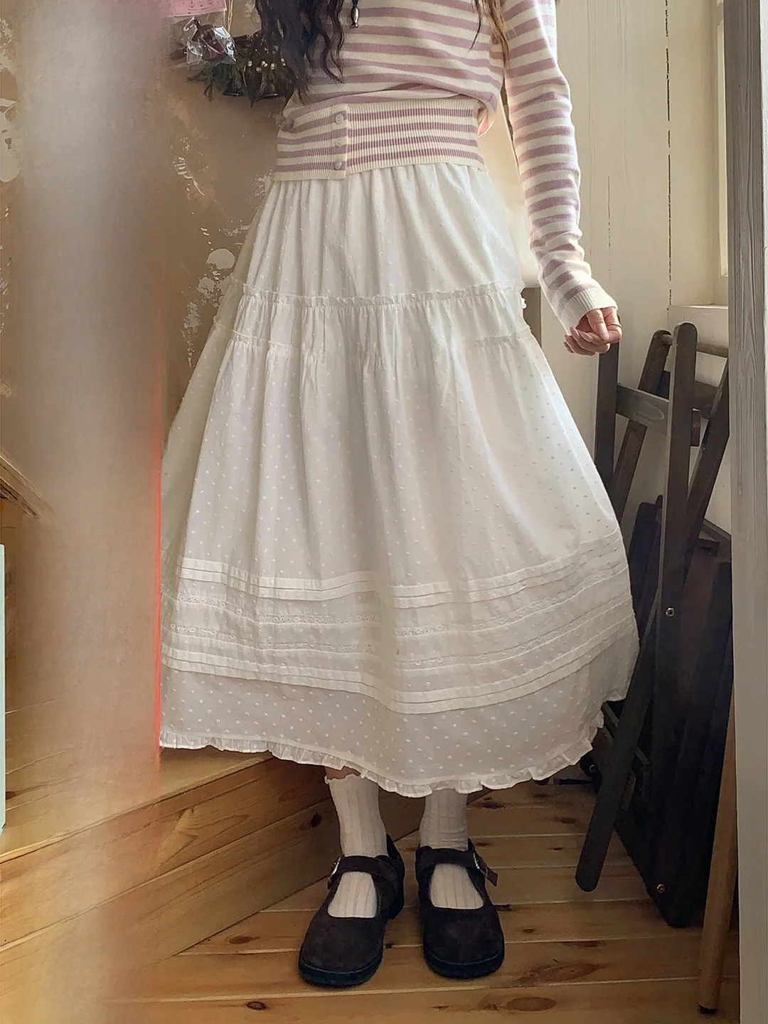 Юбка Lu Korean Sle с вышивкой и кружевной отделкой, на резинке, А-силуэт, длинная, из дышащего хлопка, для повседневной носки и городских поездок
Юбка Lu Korean Sle с вышивкой и кружевной отделкой, на резинке, А-силуэт, длинная, из дышащего хлопка, для повседневной носки и городских поездок