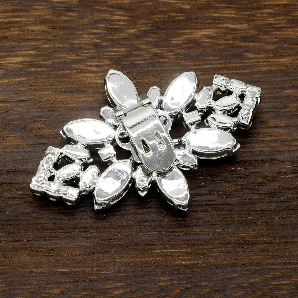 2PCS Rhinestone Shoe Clips Crystal Decorative Buckle Flower Wedding Shoes Silver Embellishments Removable Storage
2PCS Rhinestone Shoe Clips Crystal Decorative Buckle Flower Wedding Shoes Silver Embellishments Removable Storage