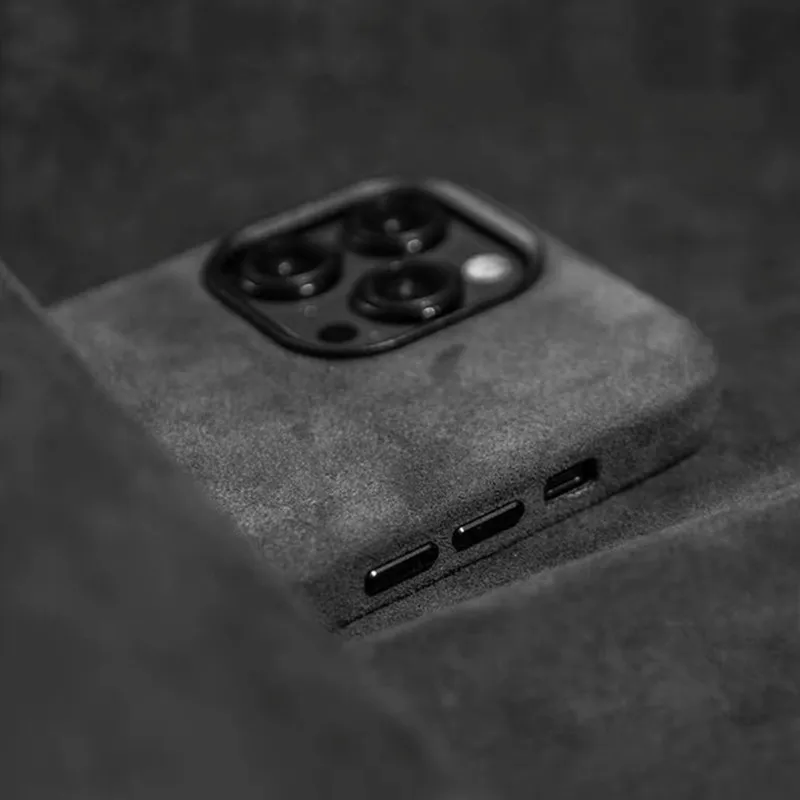 Импортный кожаный магнитный чехол для зарядки премиум-класса для iPhone 17, 16, 12, 13, 14, 15 Pro Max 16 Plus, высококачественный замшевый чехол с металлическими кнопками 
Импортный кожаный магнитный чехол для зарядки премиум-класса для iPhone 17, 16, 12, 13, 14, 15 Pro Max 16 Plus, высококачественный замшевый чехол с металлическими кнопками