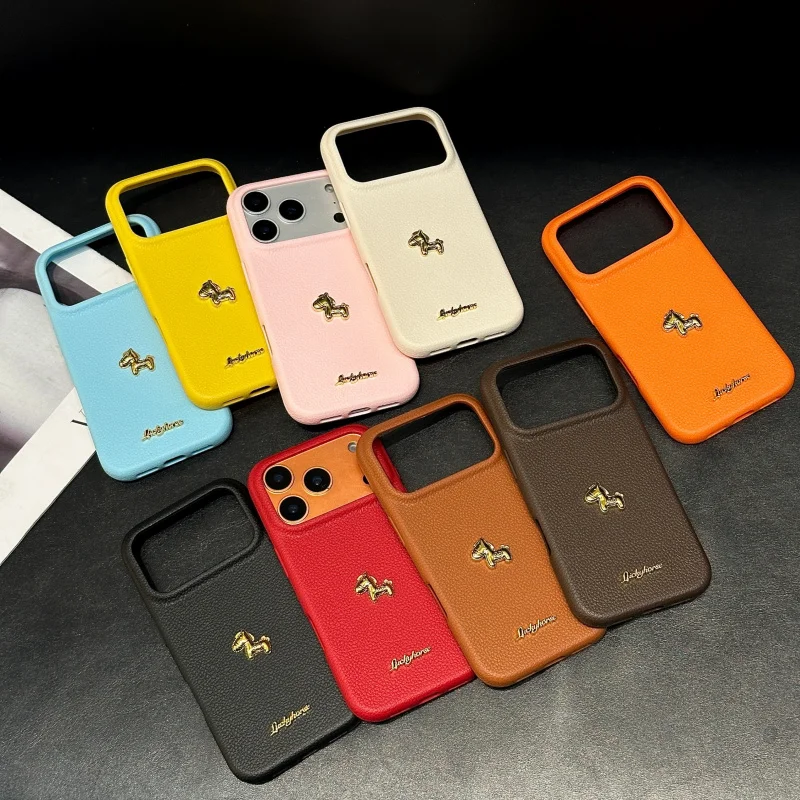 Large-hole faux leather patterned small golden horse is suitable foriphone11promaxNew Year's phone case15Mobile phone case trend
Large-hole faux leather patterned small golden horse is suitable foriphone11promaxNew Year's phone case15Mobile phone case trend